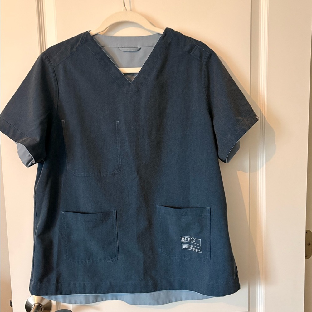FIGS reversible Dark Harbor/Dusty Blue V-Neck Scrub Top